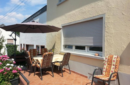 Holzerath House | Spacious holiday home in Holzerath with garden