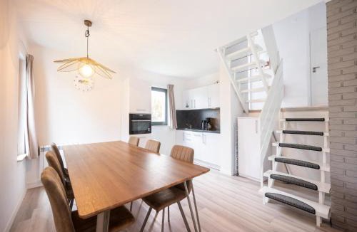 Oberhambach House | Spacious holiday home in Hambachtal Resort