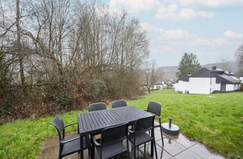 Oberhambach House | Spacious holiday home in Hambachtal Resort