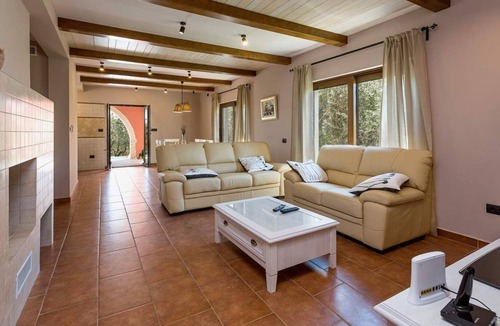 Vrvari Villa | Spacious holiday home located in the place Varvari