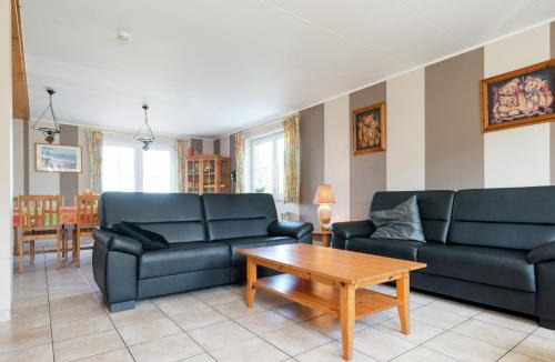 Walk House | Spacious Holiday Home in Chodes with Sauna