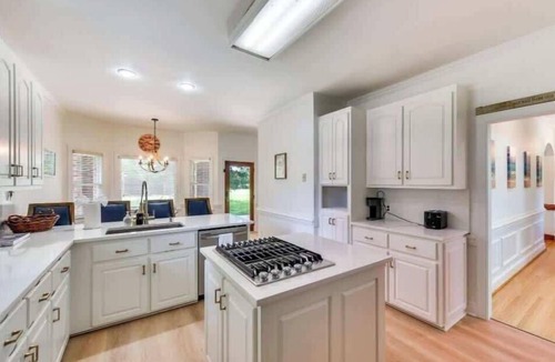 Cabarrus County House | Spacious Home-Game Room - Private Pond - Sleeps 16