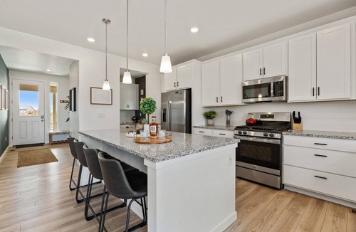 Loveland House | Spacious Home, Great Backyard w/Mtn Sunset Views!