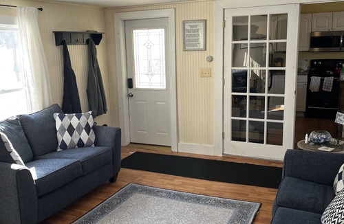 Chocorua House | Spacious home located on Chocorua Dam in the White Mountains of New Hampshire
