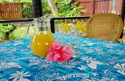 Muri House | Spacious home perfect for large groups. I min walk to Muri lagoon & beach