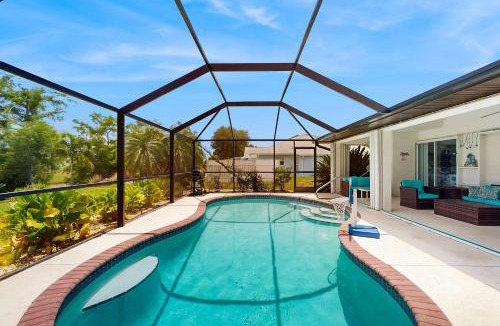Pinehurst House | Spacious home private pool large kitchen