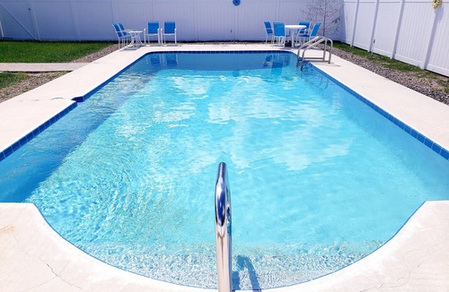 Rogers Deland House | Spacious Home, Secluded Saltwater Pool, Central Location.