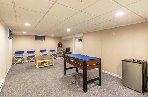 North Eastham House | Spacious Home w/Fire Pit and Central AC!