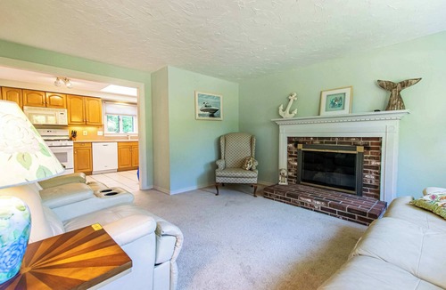 North Eastham House | Spacious Home w/Fire Pit and Central AC!