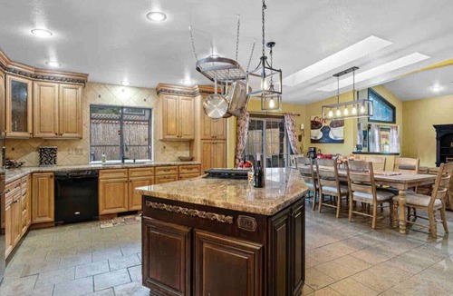 West University House | Spacious home w/HOT TUB near UNR, San Rafael Park