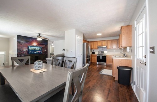 Emerson House | Spacious home w/King Bed, Garage, & Outdoor Space