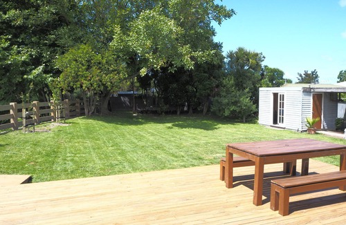 Marewa House | Spacious home with large backyard
