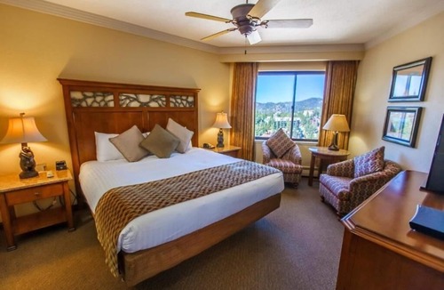 Tahoe Village Hotel | Spacious Home with Stunning Views of Sierra Mountains & Trails