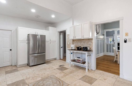 Crestline Heights House | Spacious Homey Stay w/Games, Gym, Near Downtown