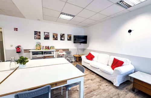 Niederschoenhausen House | Spacious House for 12 with Parking in Berlin - GR3