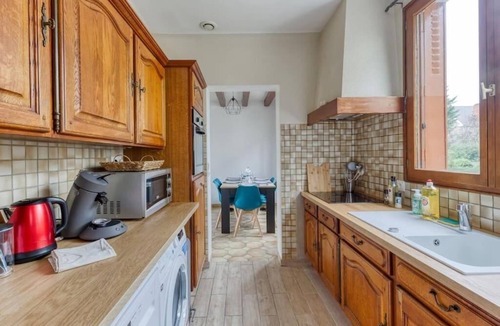 Juvisy-sur-Orge House | Spacious house near station: Ideal for travelling