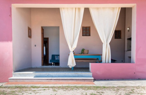 Paduledda House | Spacious House in Costa Rossa with Partial Sea View and Terrace