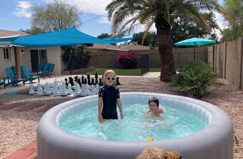 Tempe House | Spacious house, large/secure/activity-filled back yard, child and dog friendly