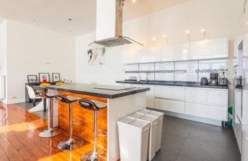 Jette House | Spacious House with Large Garden in Jette