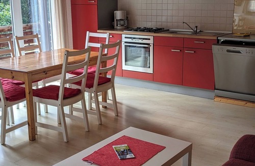 Grossbreitenbach House | Spacious, idyllically situated vacation home in the forest