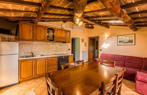 Caprese Michelangelo Villa | Spacious villa with private pool in Tuscany, in the Valtiberina countryside