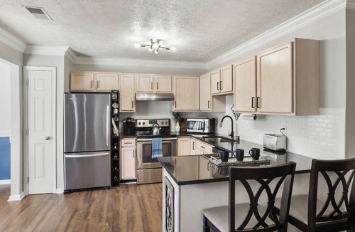 Lexington House | Spacious King Suite w/Game Room, Fire Pit & Patio