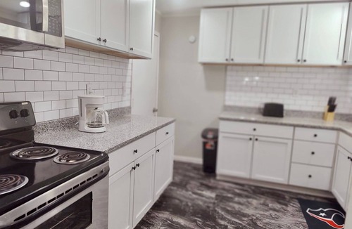 La Marque House | Spacious La Marque Home w/King Bed & Modern Perks