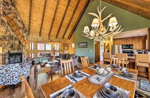 Lake Arrowhead House | Spacious Lake Arrowhead Home w/2 Decks & Views