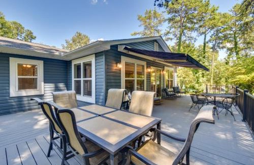 Anderson House | Spacious Lake Hartwell Home w/Private Boat Dock!