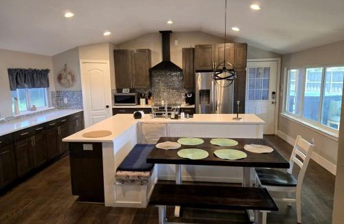 Little Elm House | Spacious Lakefront Retreat House with 1100sqft Sports Bar Patio & Hot Tub Near Little Elm Beach, Little Elm, Texas