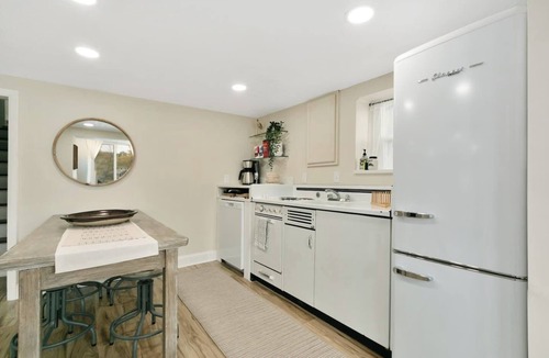 Houston Lake House | Spacious Lakefront Home w/3 Bedrooms | 49