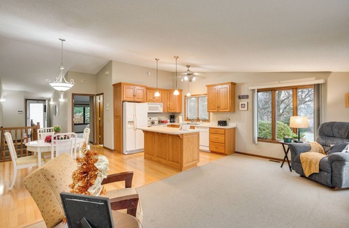 Howard Lake House | Spacious Lakefront Home w/Spectacular Views!