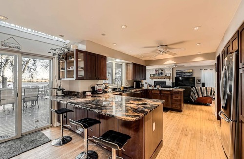 Broomfield House | Spacious Lakeside Suite with Golf Course Views near Denver – Broomfield, CO