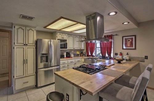 Lancaster House | Spacious Lancaster Family Ranch - BBQ & Patio