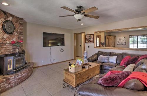 Lancaster House | Spacious Lancaster Family Ranch - BBQ & Patio