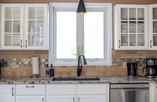 Stillwater House | Spacious light-filled house near Stillwater - The Stone's Throw Riverhouse