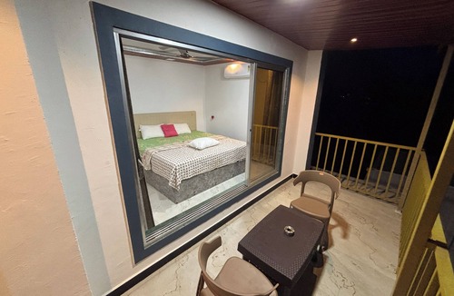 Virar West Cabin | Spacious lodge with 8 bedrooms and WiFi, AC in beautiful Virar