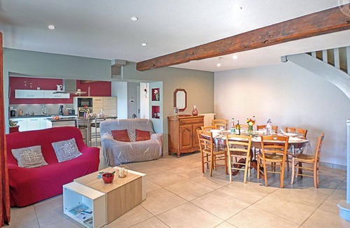 Saint-Galmier Cottage | Spacious lodging with garden and terrace in Saint-Galmier
