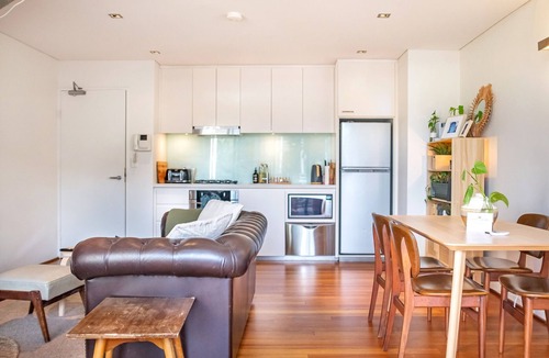 Bondi Beach Apartment | Spacious Lofty Loft by Sydney Dreams