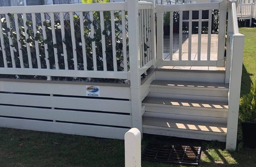 Lydd House | Spacious Lovely Holiday Home, New 2019 Caravan