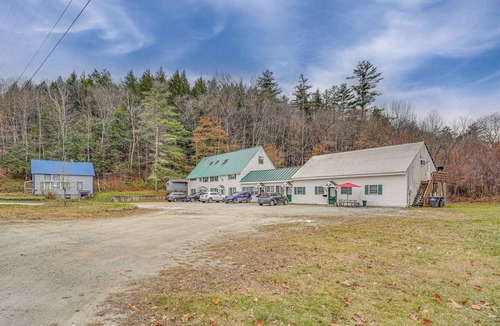 Ludlow Cottage | Spacious Ludlow Hideaway < 1 Mi to Okemo Mountain!