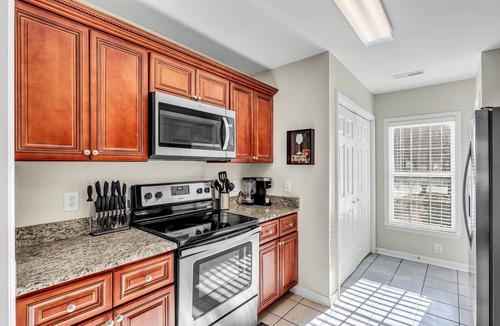 Winston - Salem House | Spacious Luxe Stay w/Yard, Wi-Fi & Smart TVs