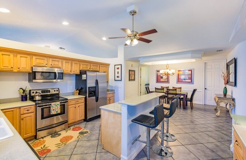 Naples Park Villa | Spacious & Luxurious. Walk to beach.New Heated Pool