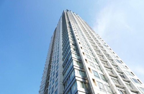 Senayan Apartment | Spacious Luxury 2Br Apartment With Extra Room At Fx Residence