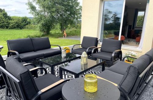 Estry House | Spacious Luxury countryside retreat