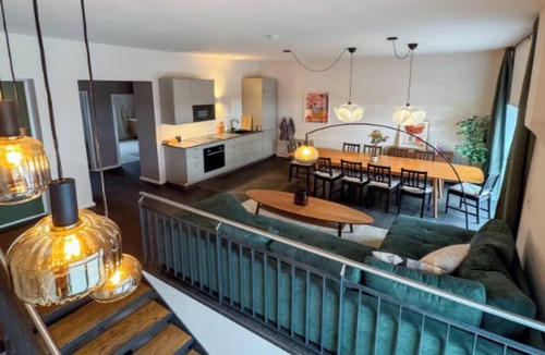 Prenzlauer Berg Apartment | Spacious Maisonette Retreat in Trendy Prenzlauer Berg