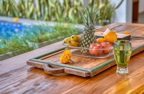 Tibubeneng Villa | Spacious Mediterranean Villa with Private Pool in Berawa Canggu - 5 minutes ride away from Finns Beach Club