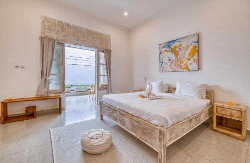 Tibubeneng Villa | Spacious Mediterranean Villa with Private Pool in Berawa Canggu - 5 minutes ride away from Finns Beach Club