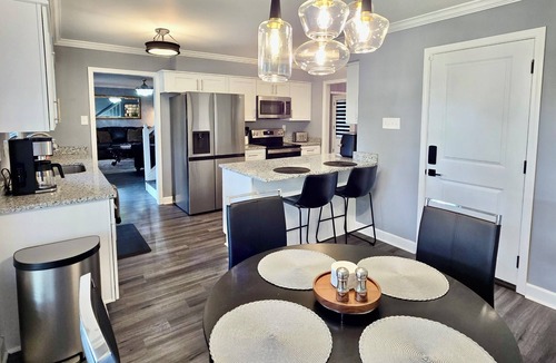 Southwind House | Spacious Memphis Stay w/Foosball Table, Games & Movie Nights