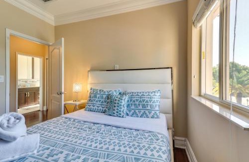 Ludlam House | Spacious Miami Retreat w/Grill, Pool & Dock!